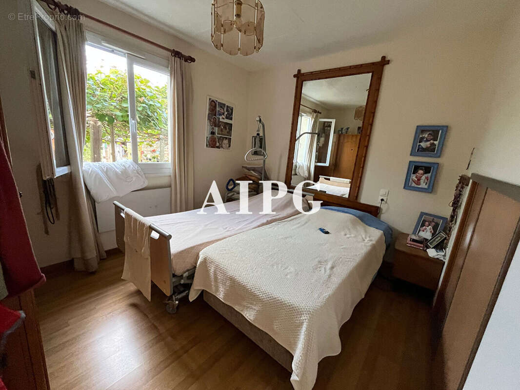 Plouha, maison à vendre 1 km du bourg, au calme - photo 5