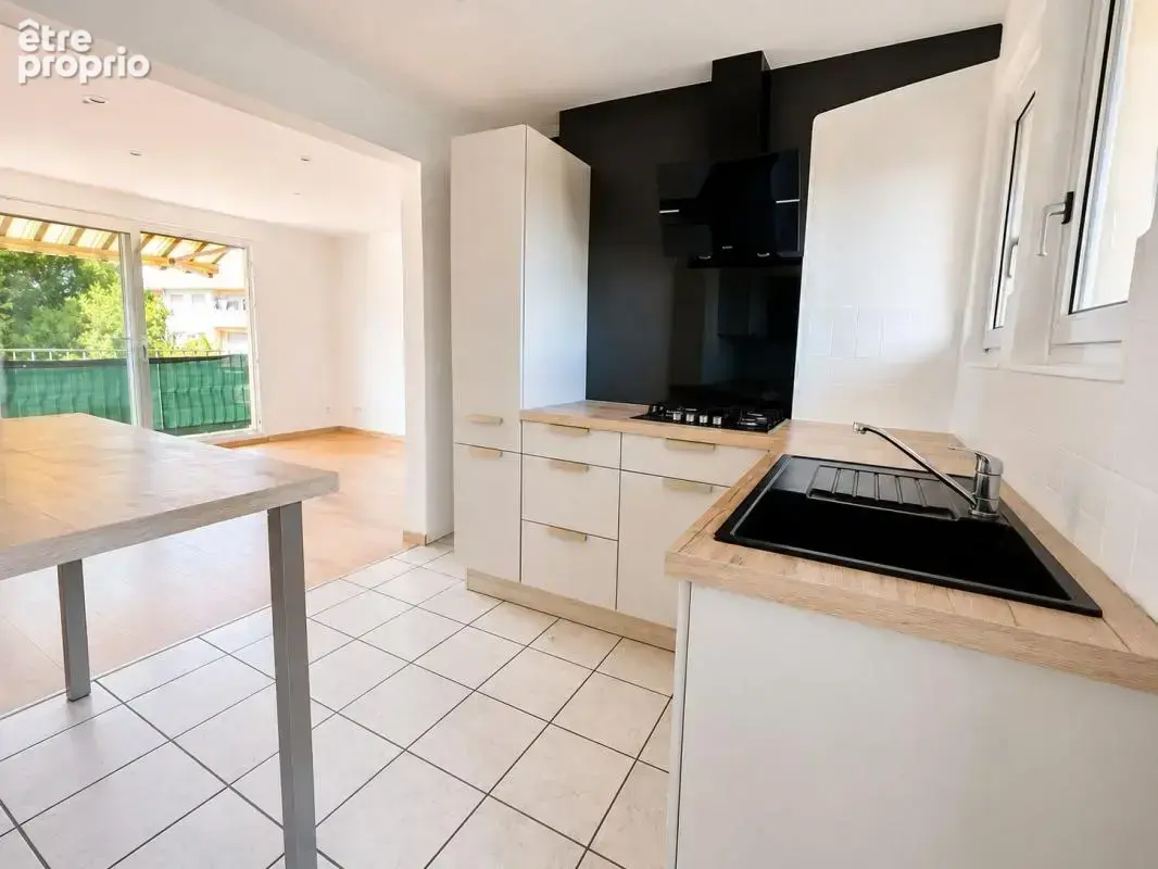 Riedisheim hyper centre – appartement 71 m² – dernier étage – 2 extérieurs - photo 2