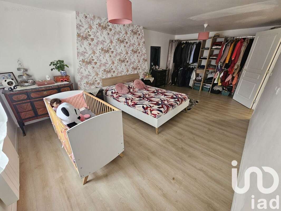 Maison 89 m² à Montmirail  - photo 5