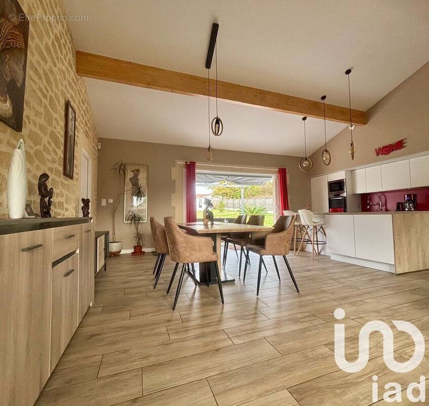 Photo 1 - Maison à CAMBES