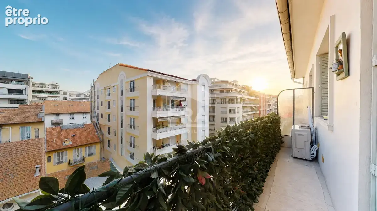 Appartement à NICE