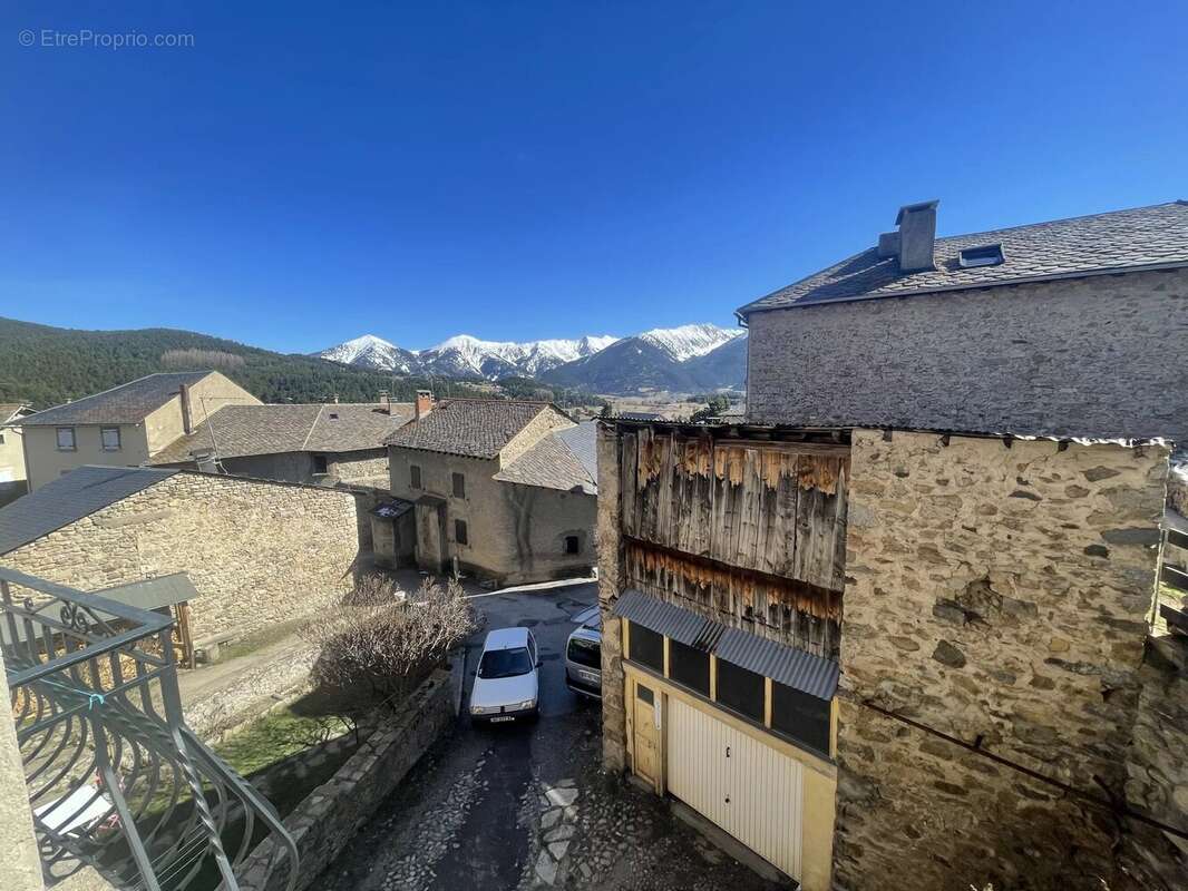 Maison à LA LLAGONNE