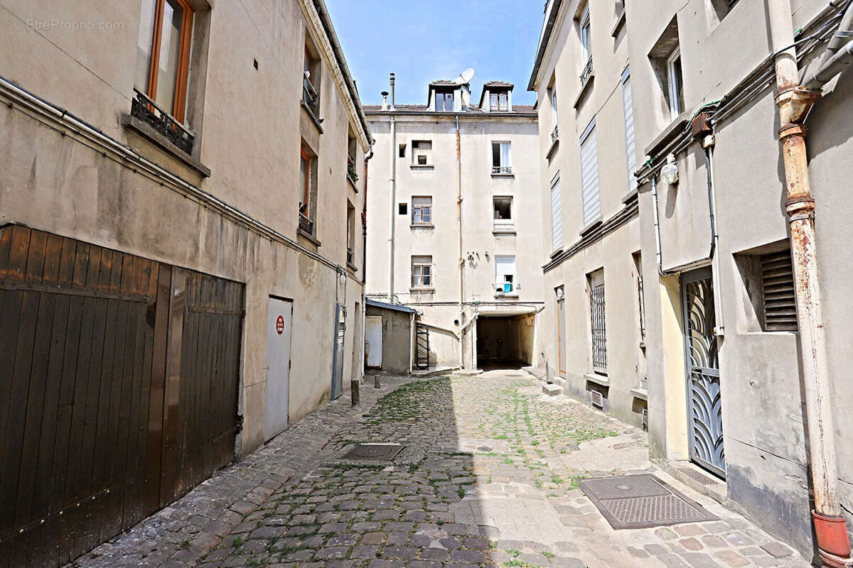 Appartement Pantin 2 pièce(s) 31 m2 / DPE D - photo 10