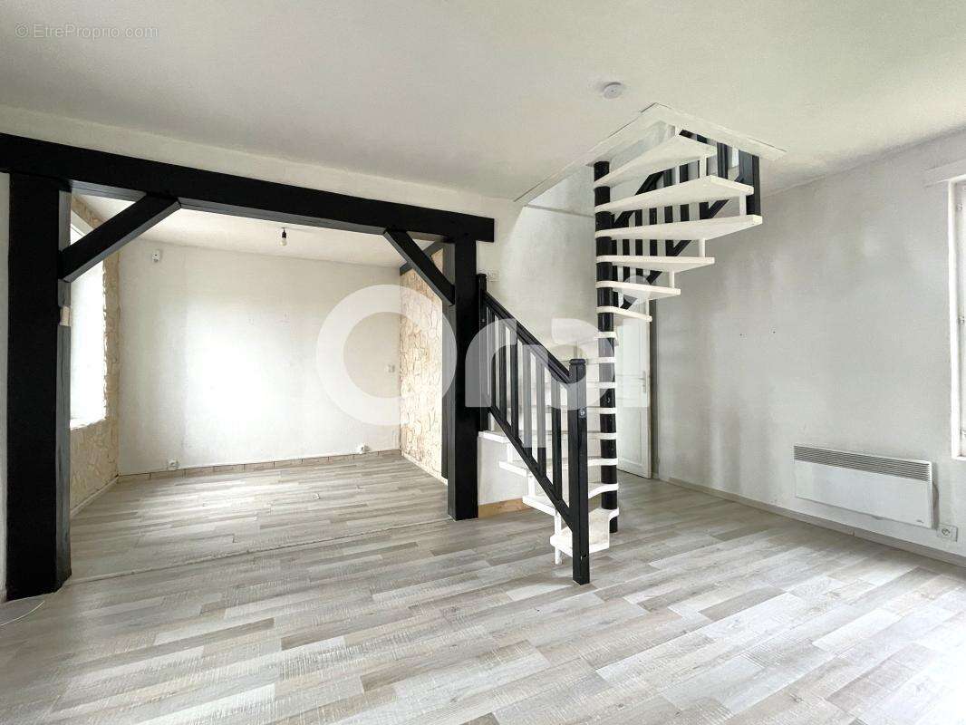 Maison à PACY-SUR-EURE