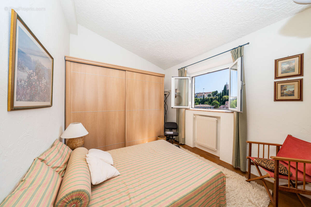 Maison à LA COLLE-SUR-LOUP