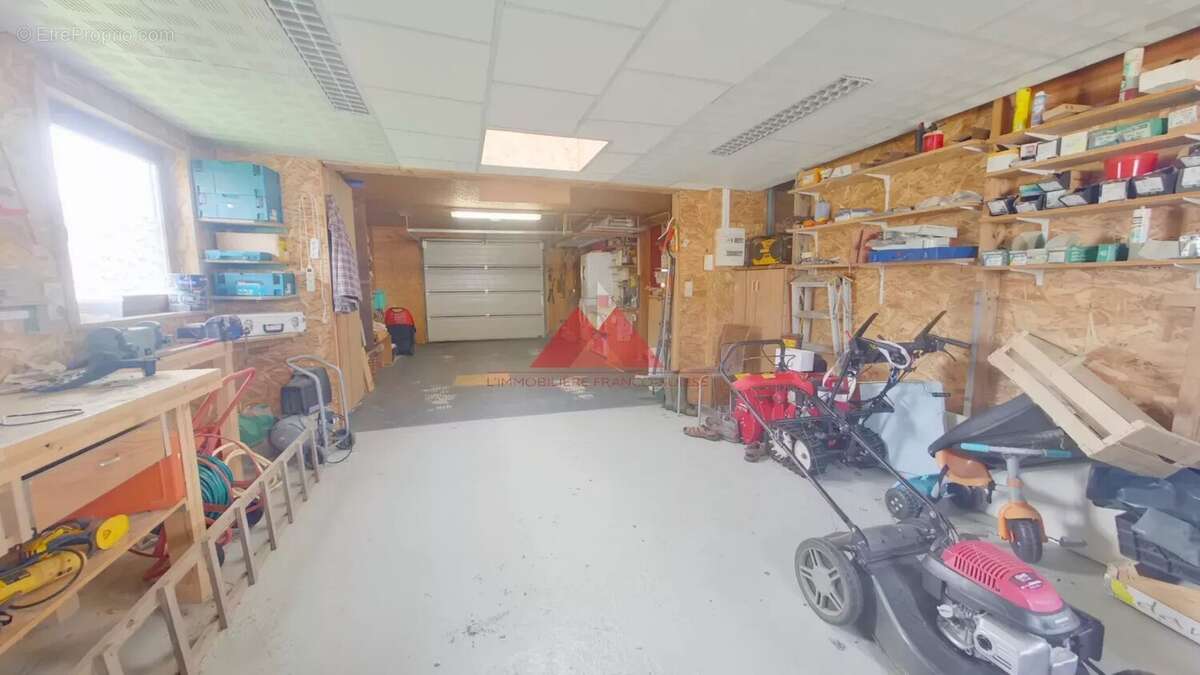 Maison à LA CHAUX-DU-DOMBIEF