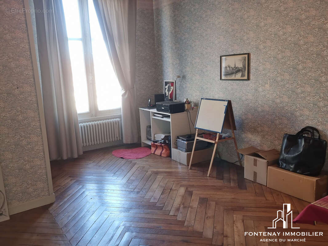 Maison à FONTENAY-LE-COMTE