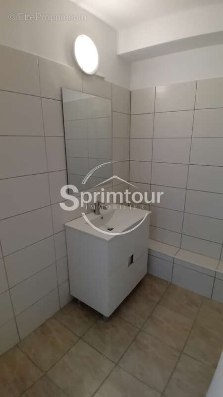 Appartement à BAIE-MAHAULT