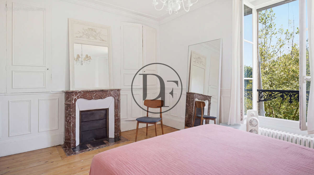 Appartement à FONTAINEBLEAU