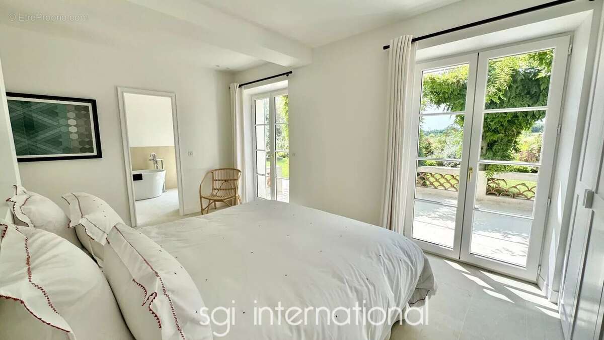 Maison à RAMATUELLE