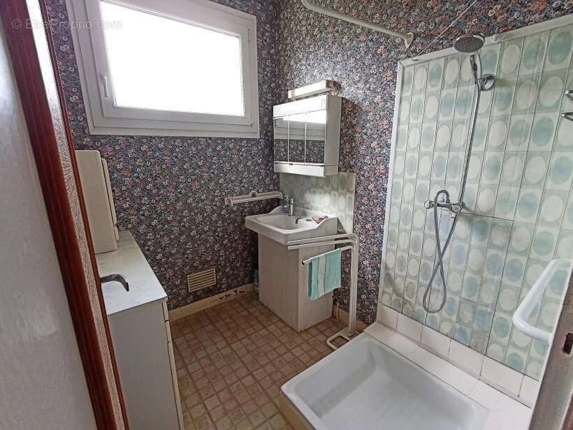 Maison à SAINT-JOACHIM