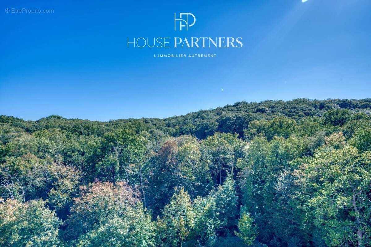 Appartement à BOUGIVAL