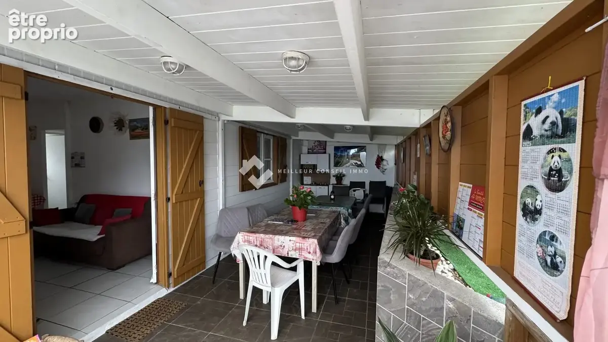 Maison 4 pièces 71 m² à vendre à Saint-Leu (97436) - photo 2