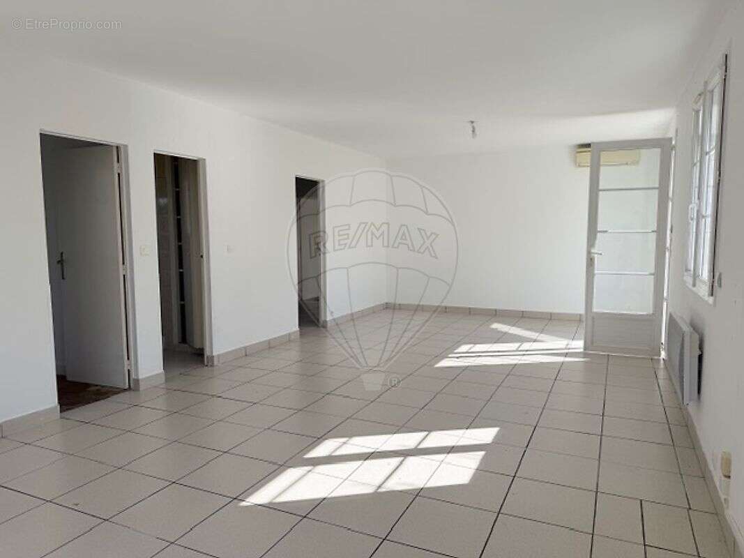 Maison à SAINT-SULPICE-DE-ROYAN