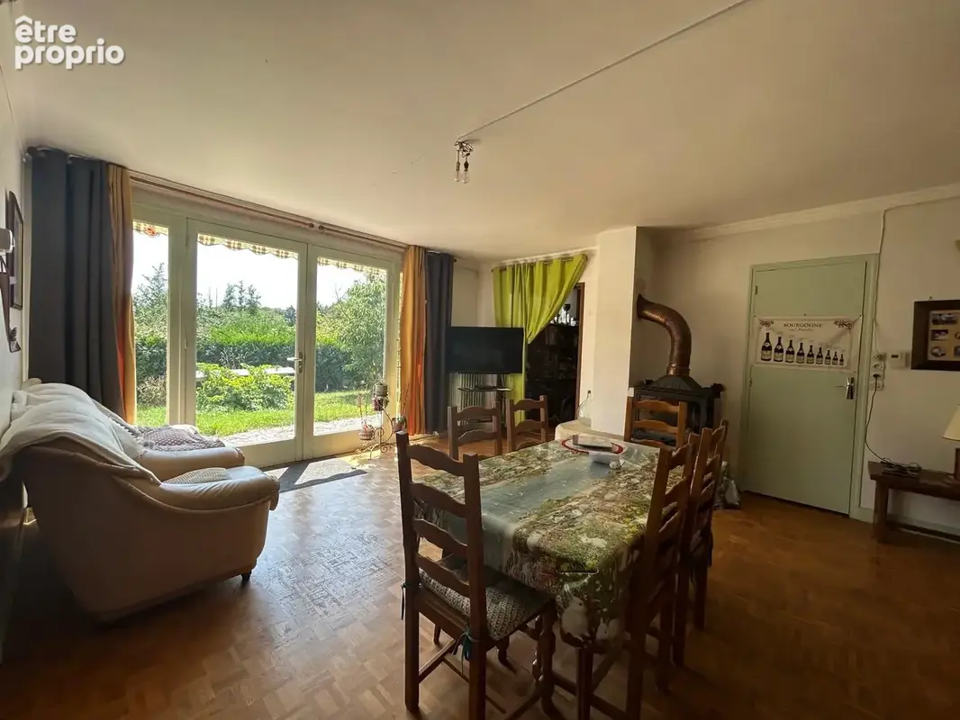 Maison avec dependances - photo 3
