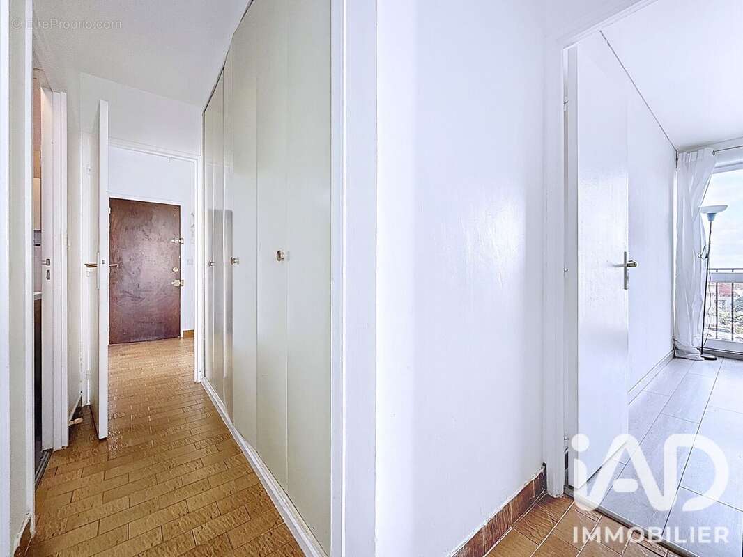 Appartement 61 m² à Ris-Orangis  - photo 8
