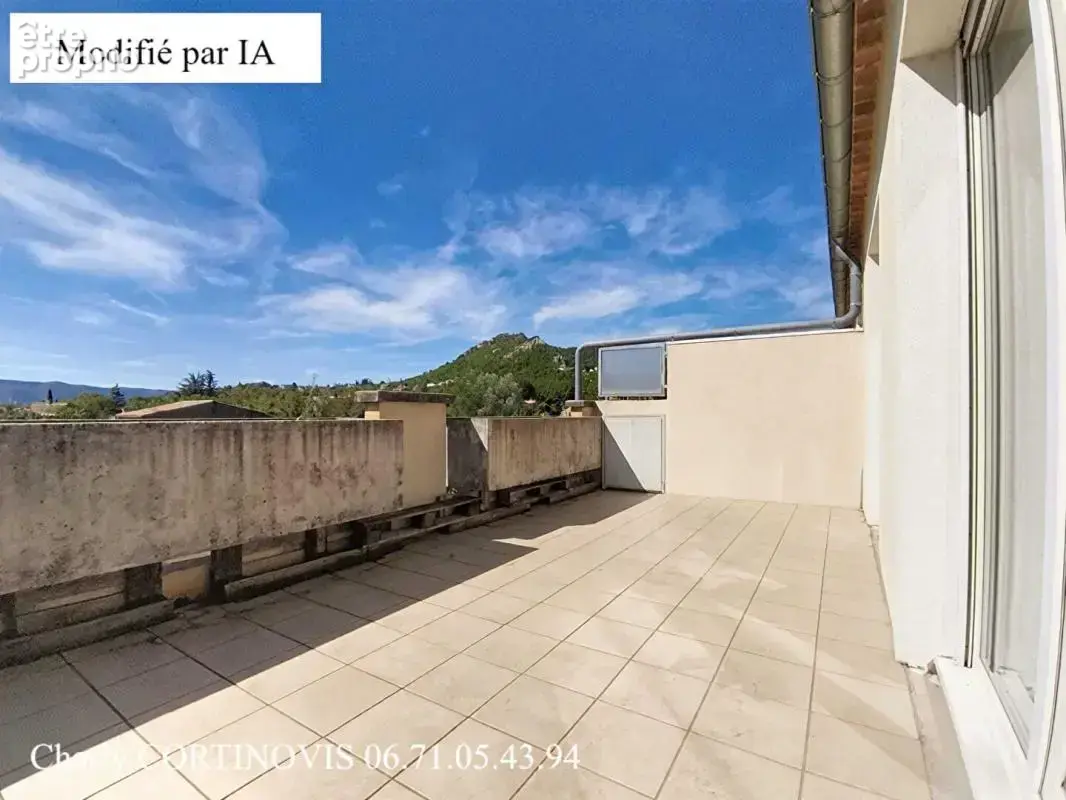 À vendre - T2 de 39 m² avec grande TERRASSE et GARAGE - photo 11