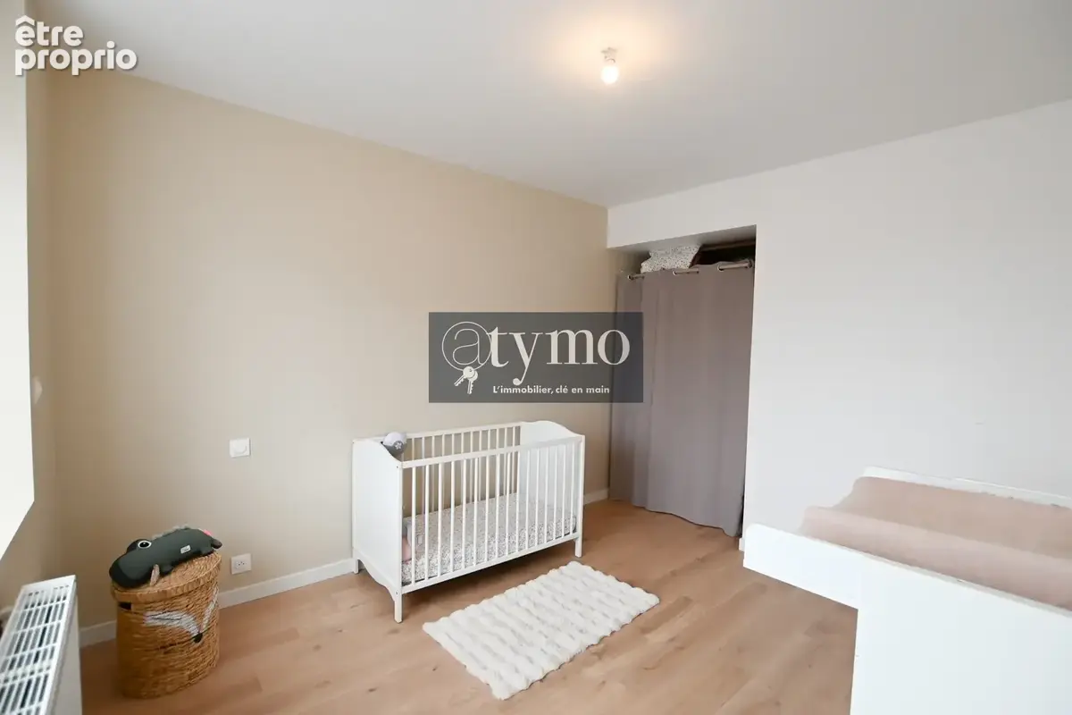 Maison entierement renovee 188m2 - 5 chambres sur terrain de 830m2 - photo 5