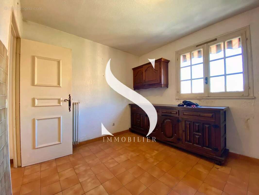 Appartement à VALLAURIS
