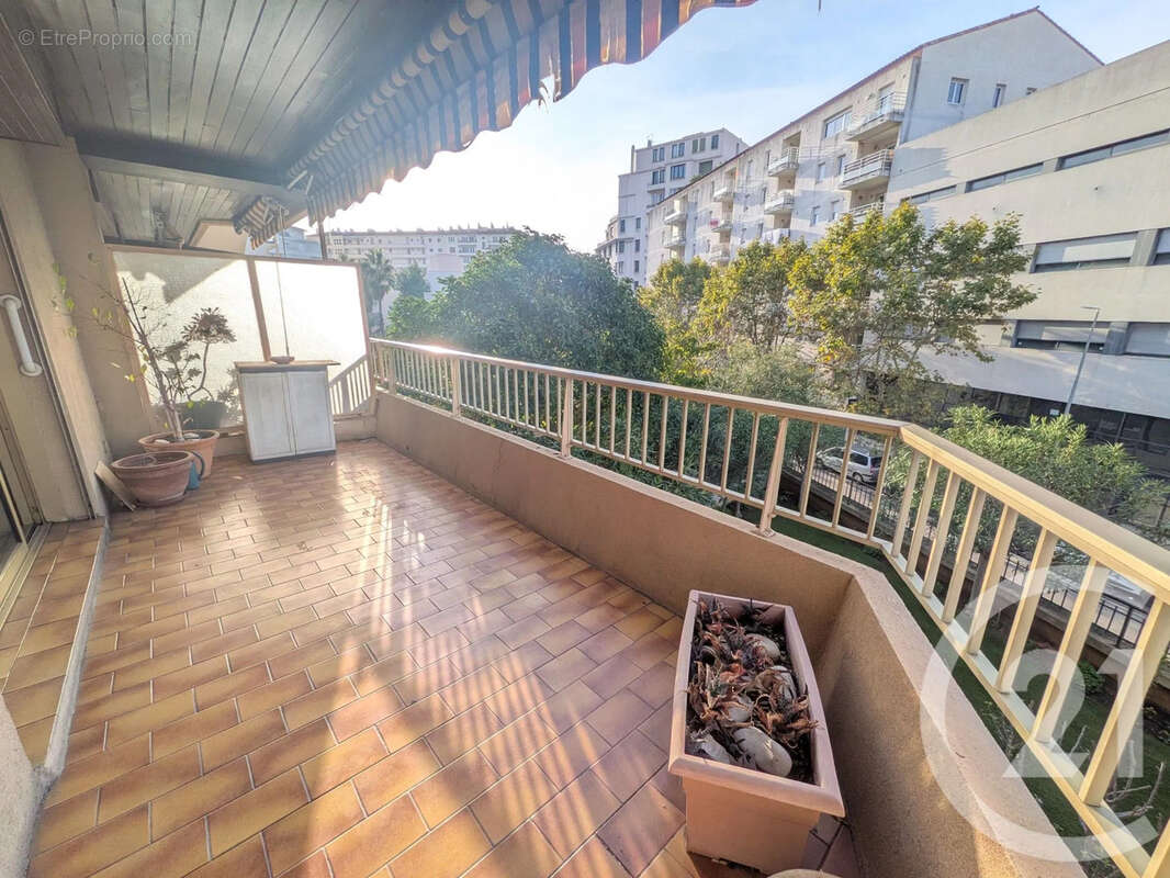 Appartement à TOULON