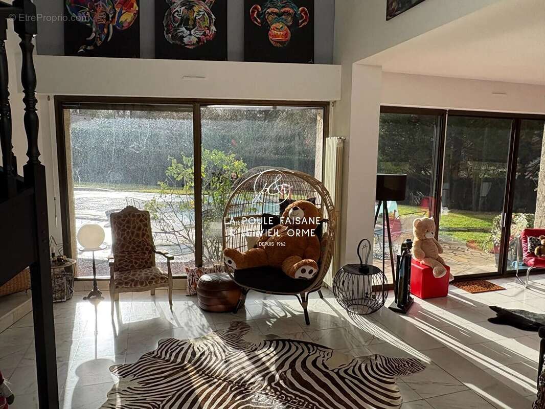 Maison à MONTFORT-L'AMAURY