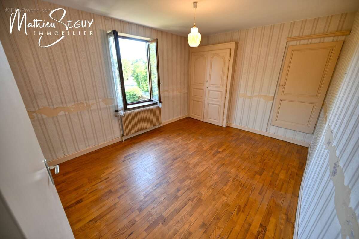 Thurins - Maison de village en bordure de Garon - photo 42
