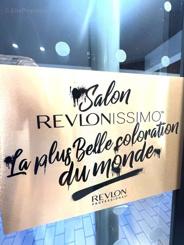 Commerce à LE CHESNAY