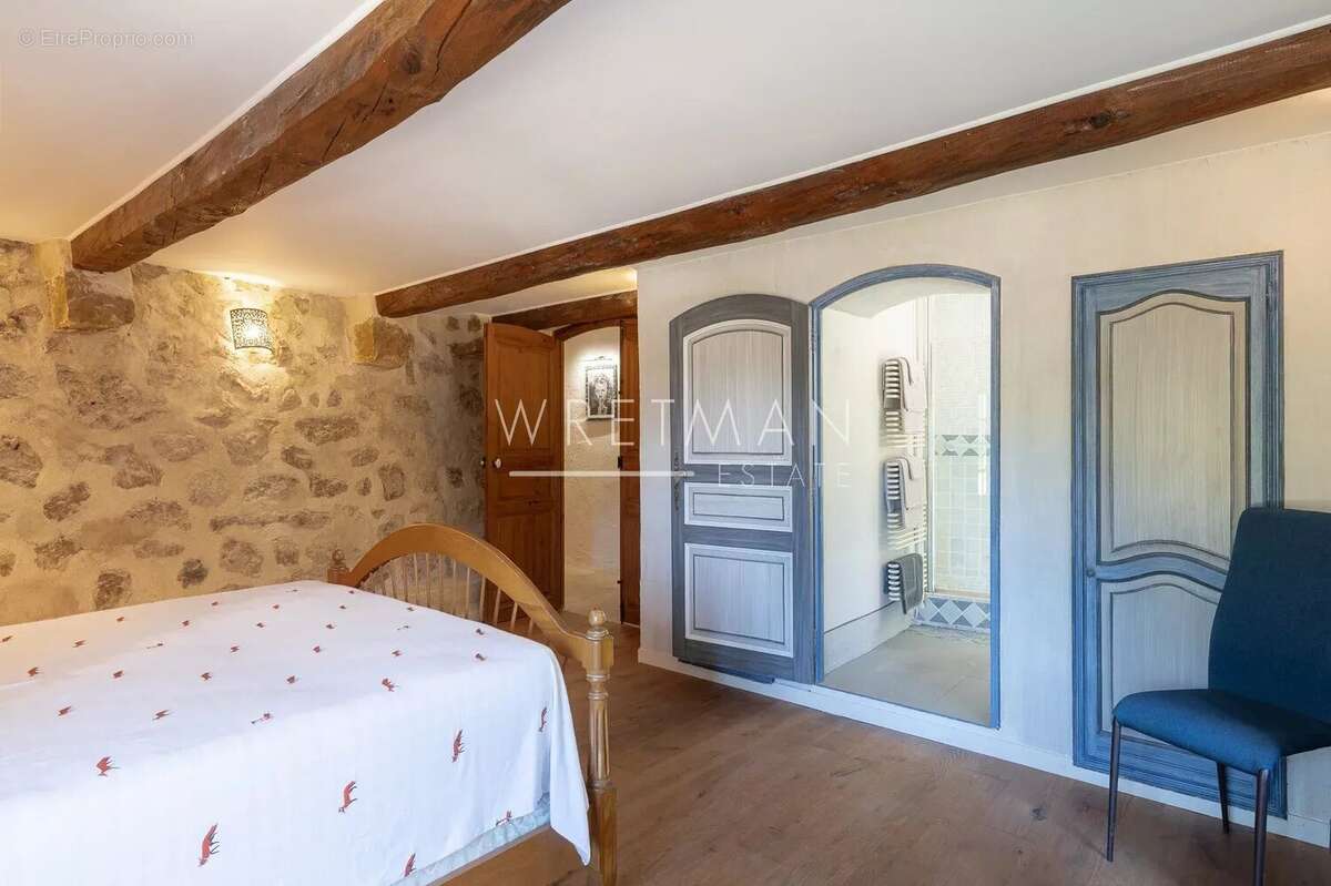 Maison à CALLIAN