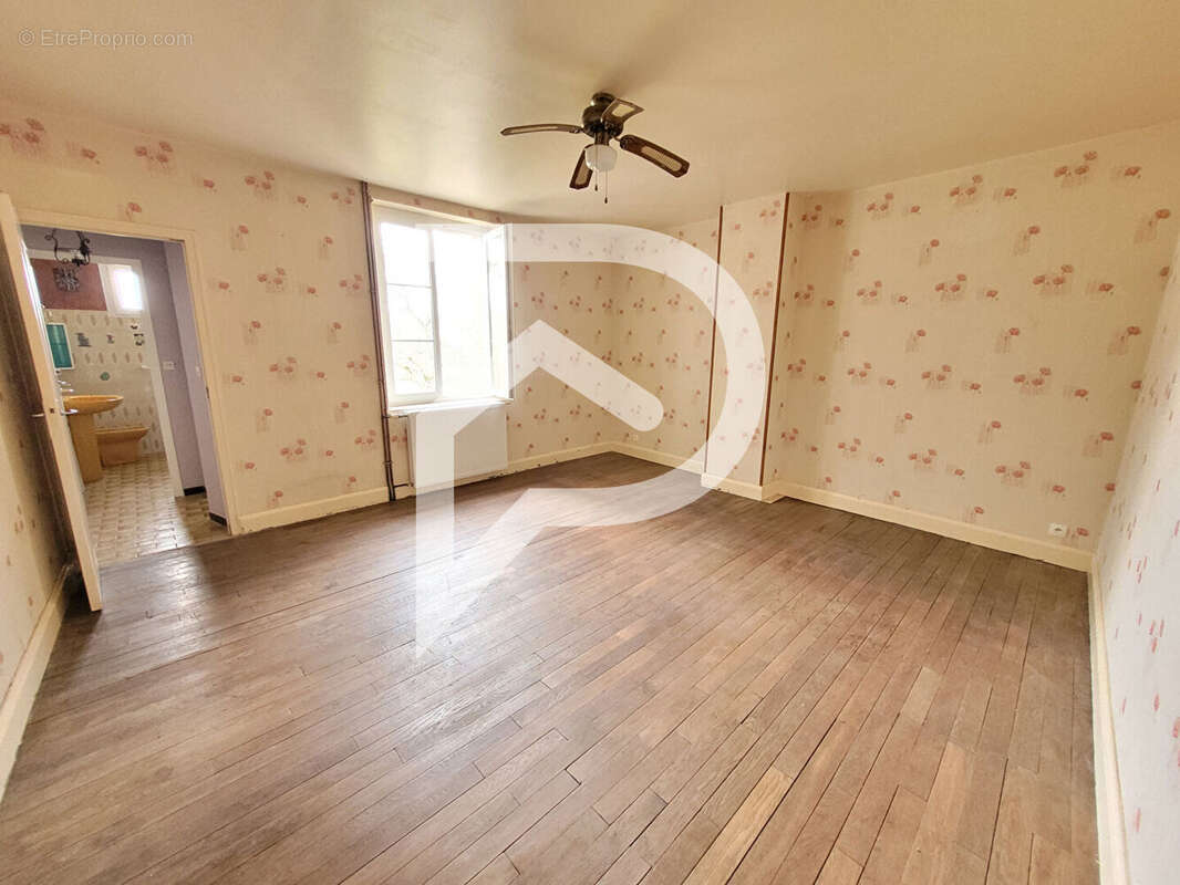 Maison à DOULAINCOURT-SAUCOURT