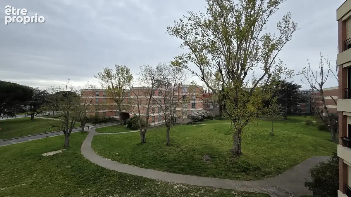 Toulouse  bellefontaine  t4 rénové  3 chambres  métro à pied  1 320  de loyers mensuels - photo 7