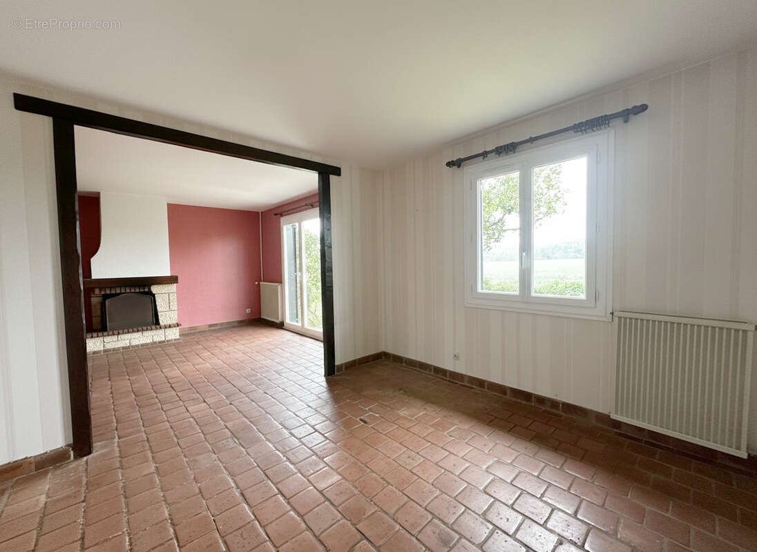 Maison à BORNEL