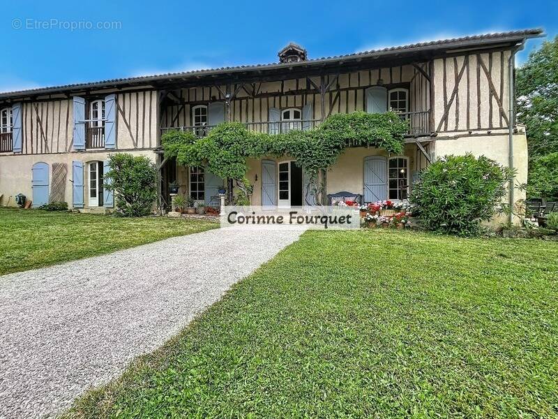 Maison à MIELAN