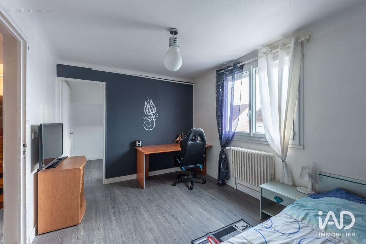 Photo 9 - Maison à DAMMARIE-LES-LYS