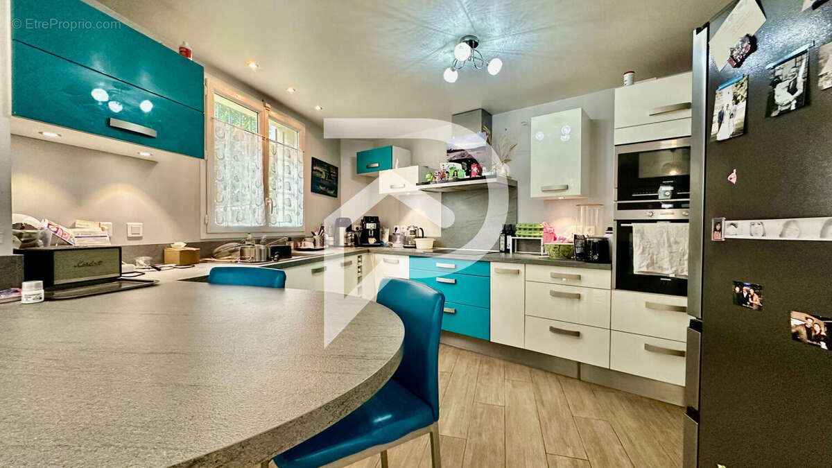 Maison à TREMBLAY-EN-FRANCE