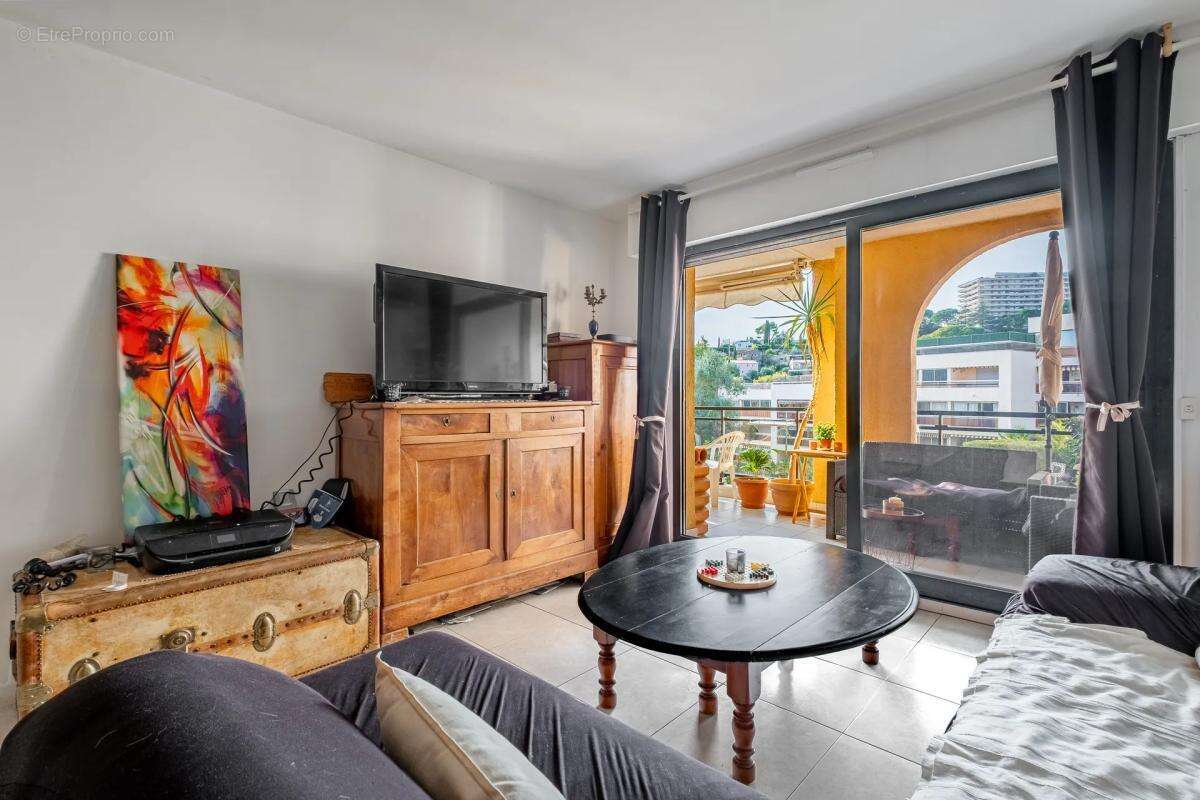Appartement à LE CANNET