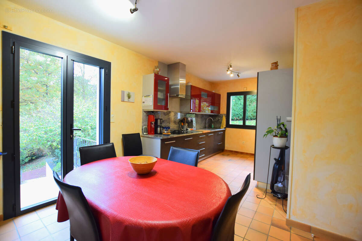 Maison à CHAMP-SUR-LAYON