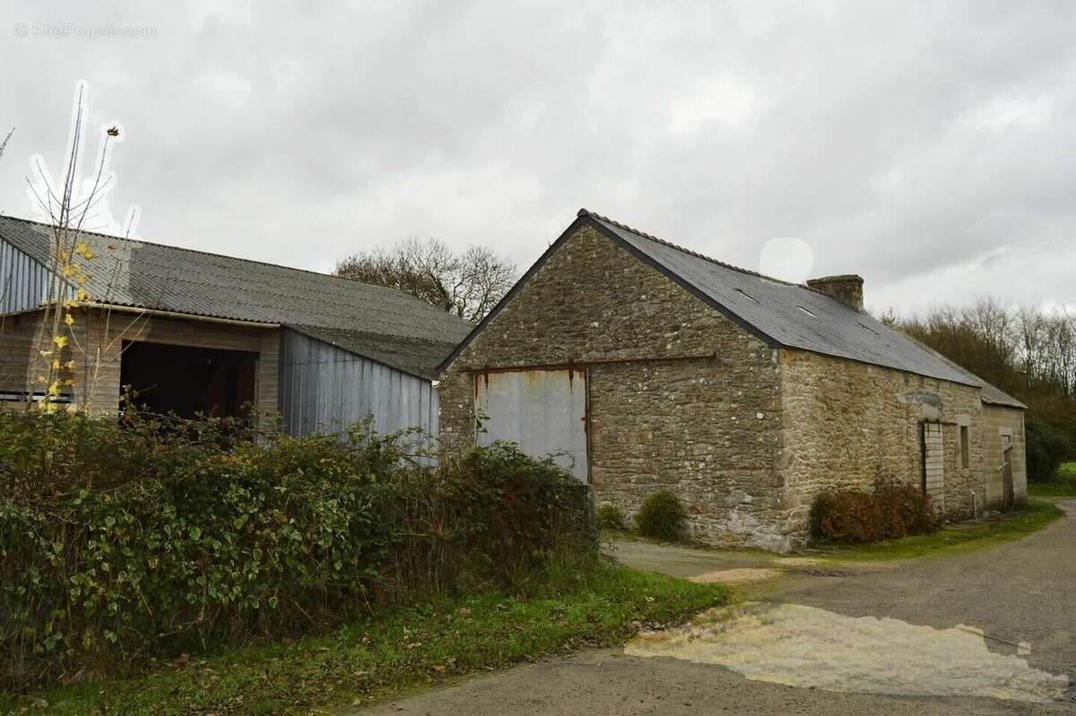 Maison à SAINT-MEEN