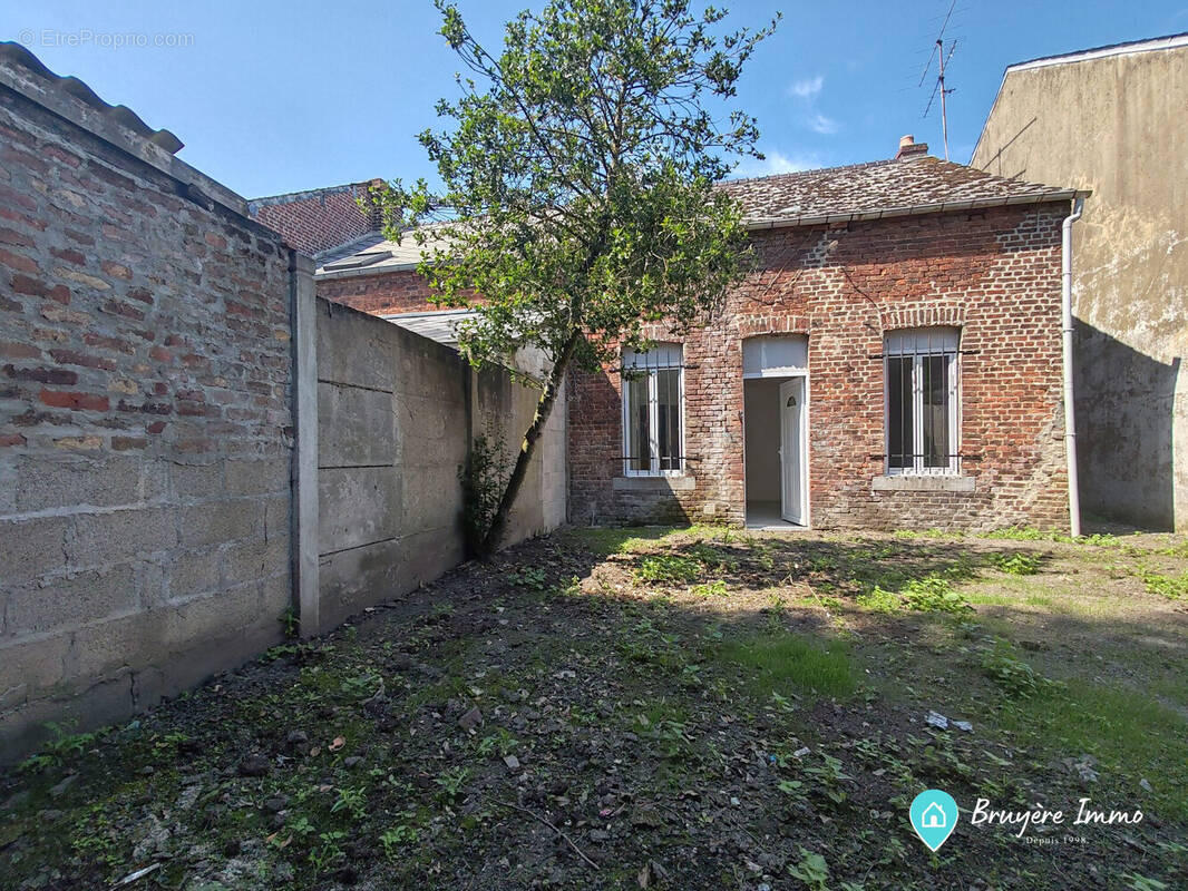 Maison à HIRSON