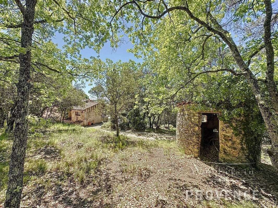 Maison à SAINT-ANTONIN-DU-VAR