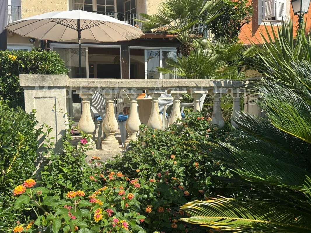 Appartement à GRIMAUD