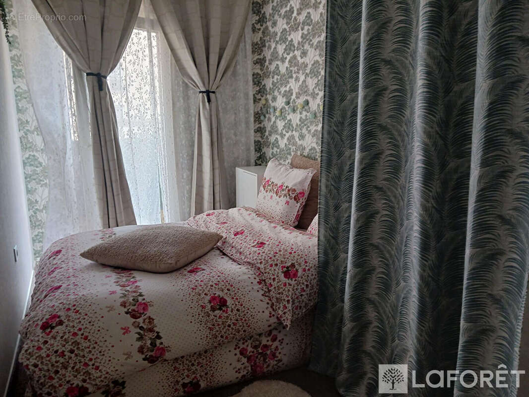 Appartement à LE PLESSIS-TREVISE