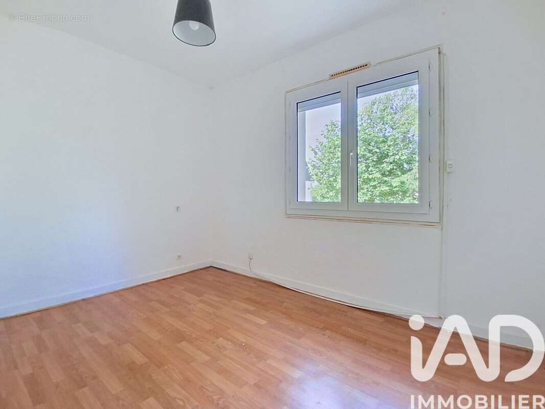 Maison 85 m² à Pleugueneuc  - photo 9