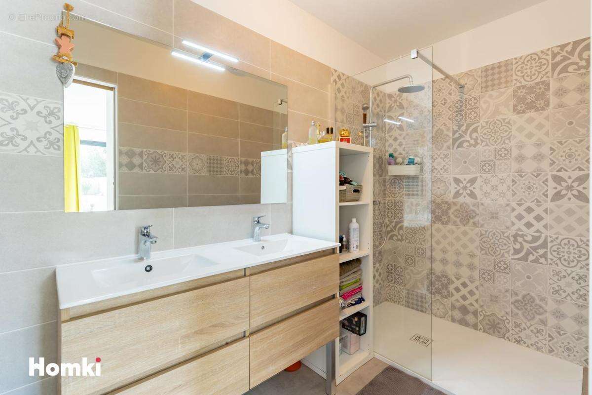 Maison/Villa T4 de 115 m² à Narbonne 11100 - photo 18