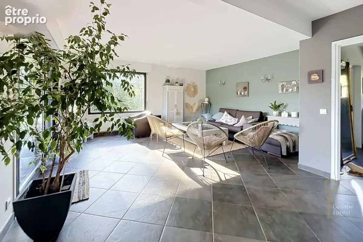 Maison 7 pièces 171 m² à vendre à Neuville-En-Ferrain (59960) - photo 3