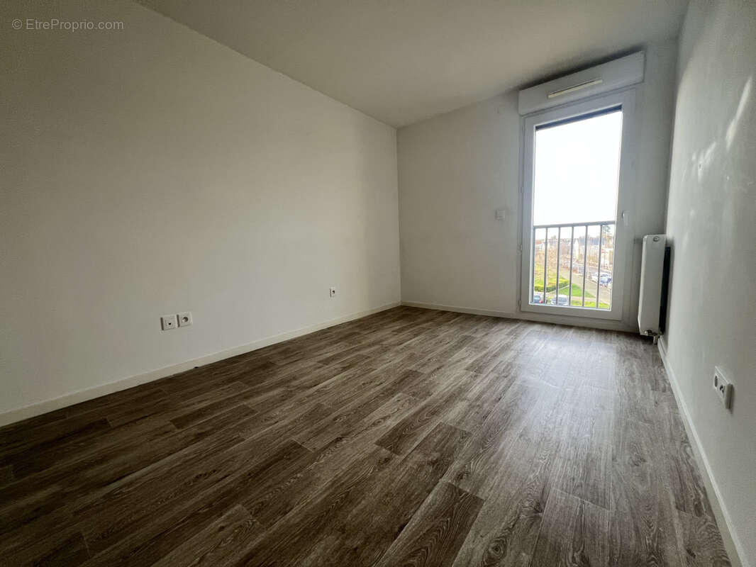 Appartement à BEZANNES