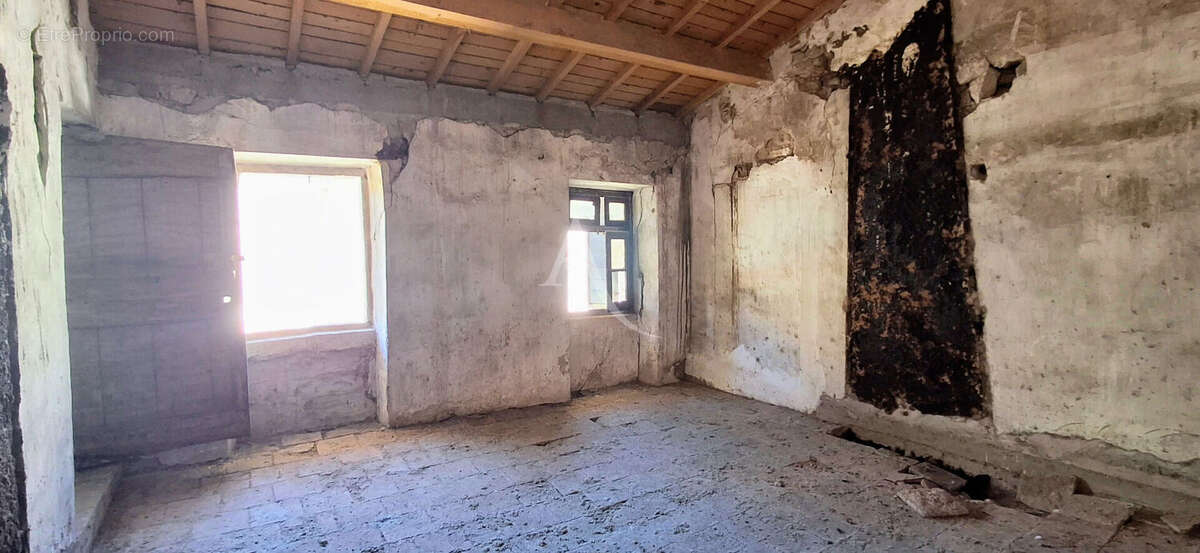 Appartement à BEDARIEUX