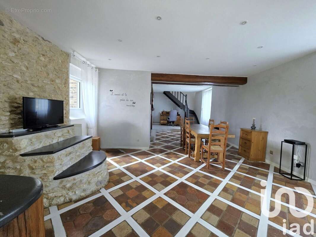 Photo 7 - Maison à PRUNAY-LE-GILLON