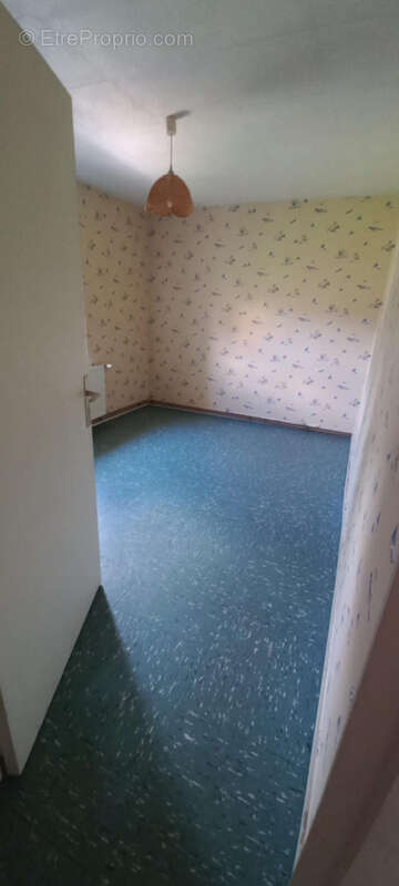 Appartement à LA PACAUDIERE