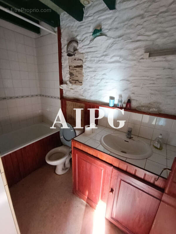 Maison à SAINT-IGEAUX