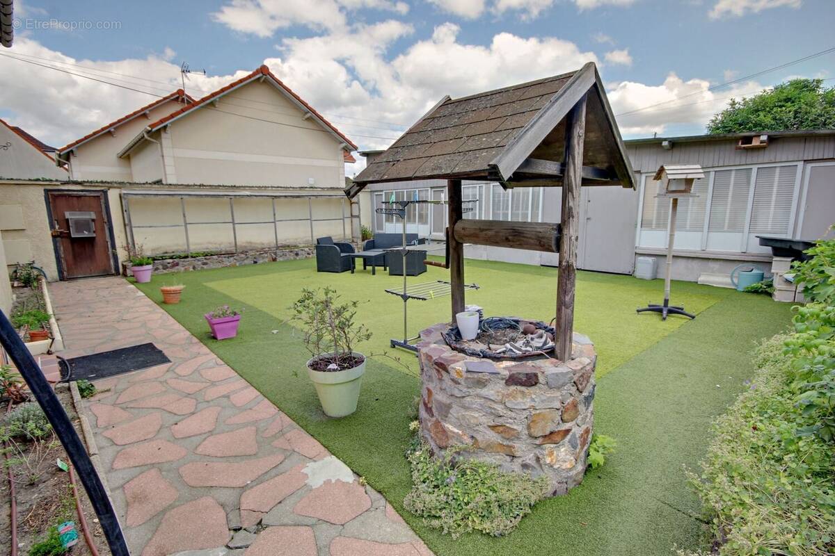 Maison à CONFLANS-SAINTE-HONORINE